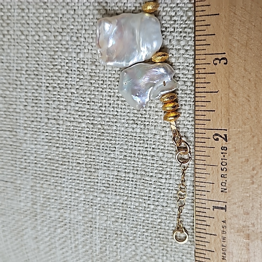 Madeleine Lou Keishi Pearl & Gold Necklace - Picture 7 of 8